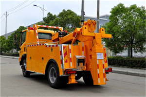 国展高速路拖车费